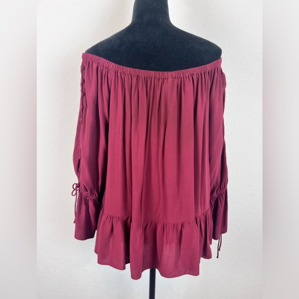 Loft Off Shoulder Ruffle Blouse Size large - Picture 3 of 10